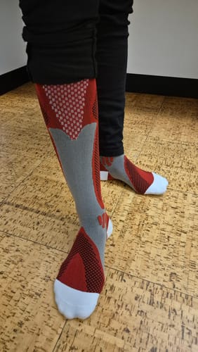 Customer photo review of VitalFlow™️ farbenfrohe Kompressionssocken