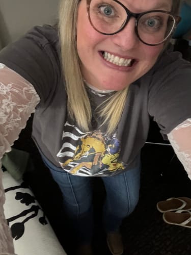 Customer photo review of Judy Blue Front Seam Cuffed Straight Jeans