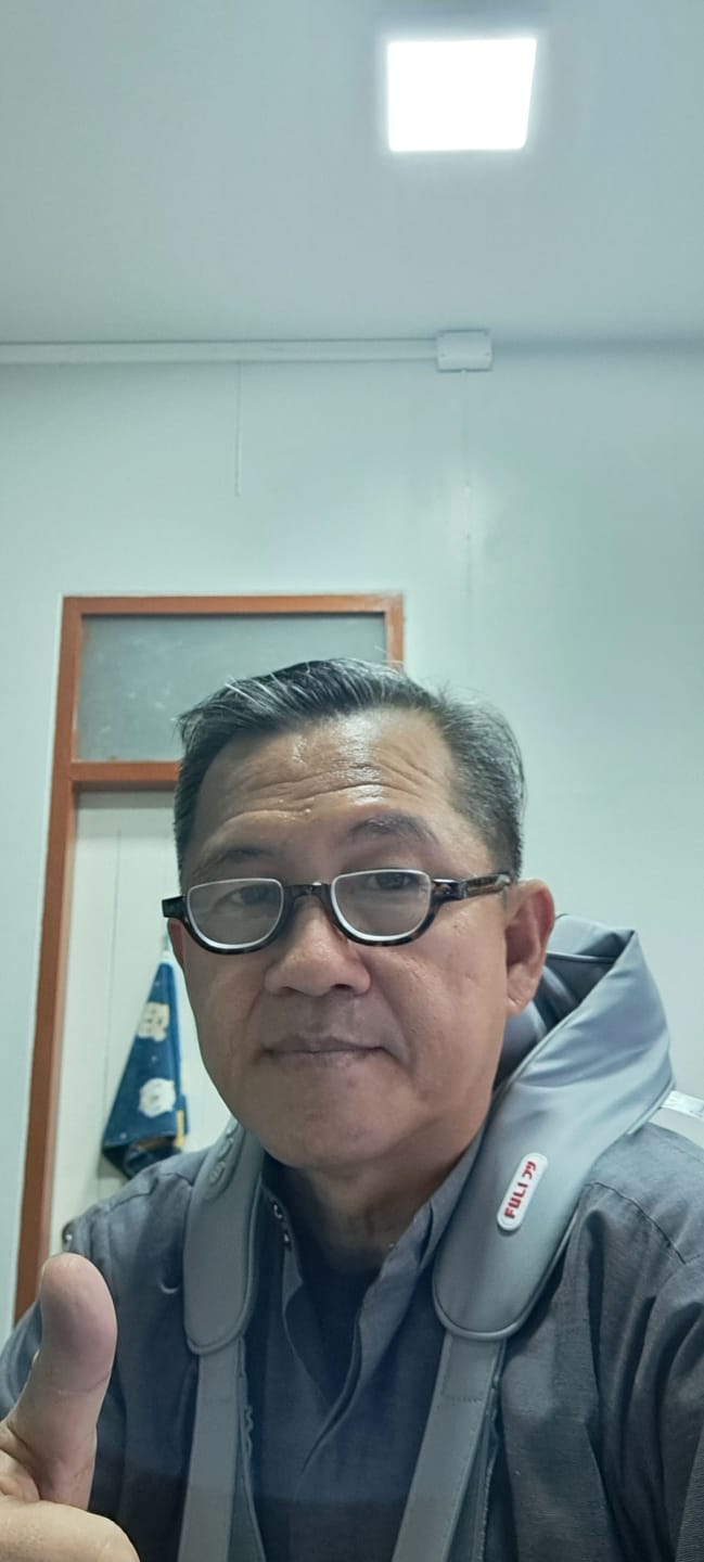 Customer photo review of เครื่องนวดคอ บ่า ไหล่ ไฟฟ้าอัจฉริยะ | FULI Neck and Shoulder Massager