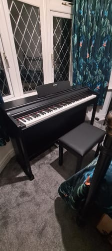 Customer photo review of Donner DDP-100 Digital Piano for Beginners 88-Key Weighted