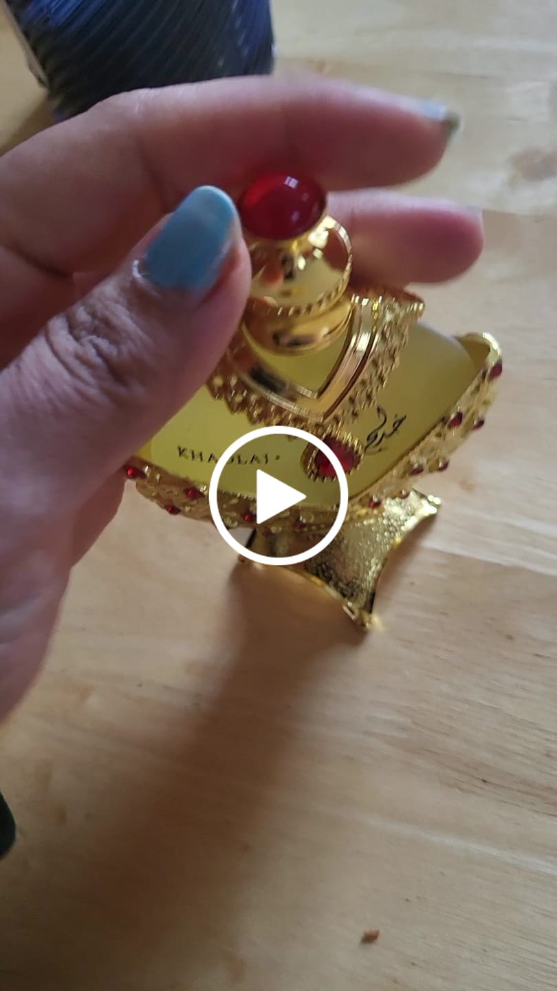 Customer video review of HAREEM AL SULTAN GOLD 35ML - KHADLAJ
