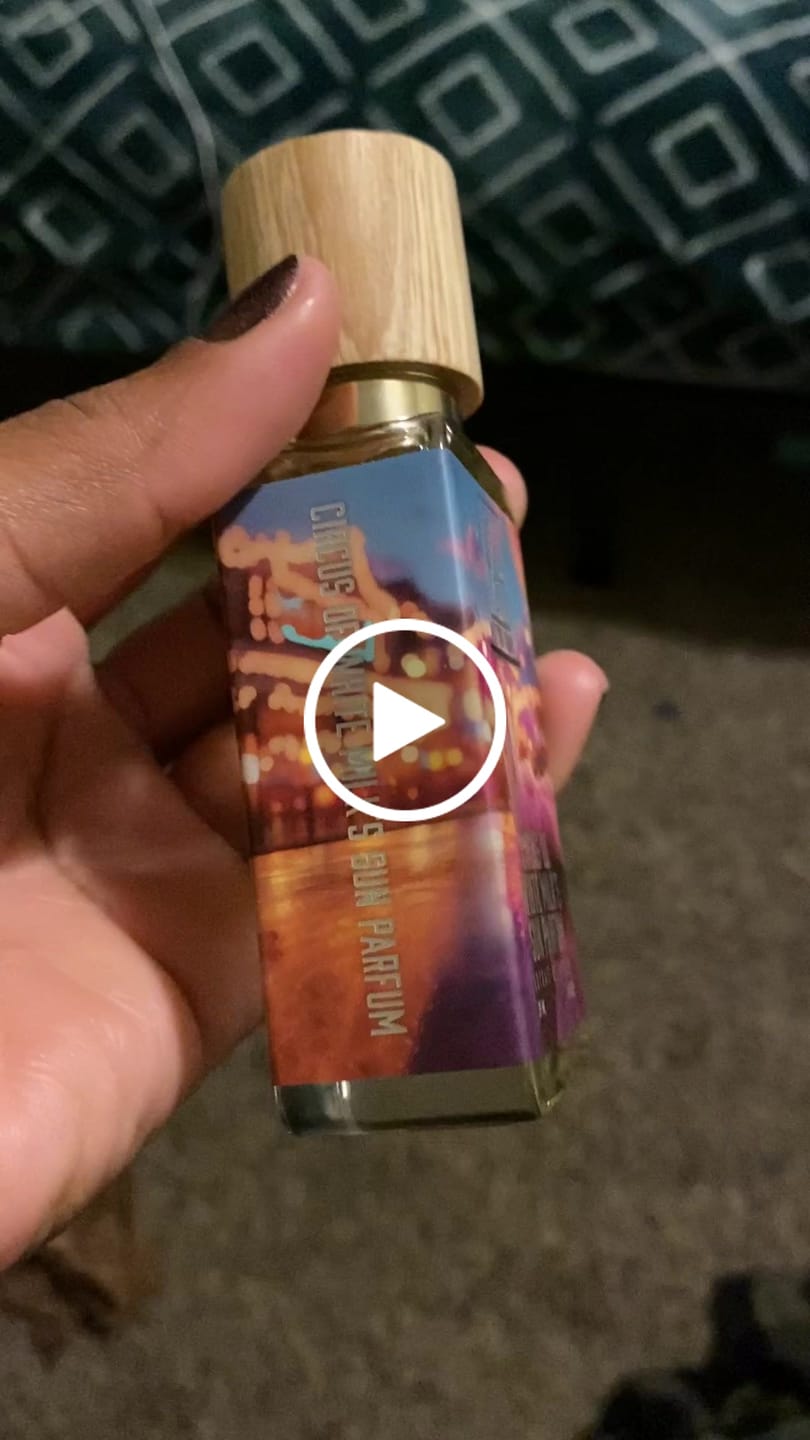 Customer video review of Circus Of White Milk's Sun Parfum