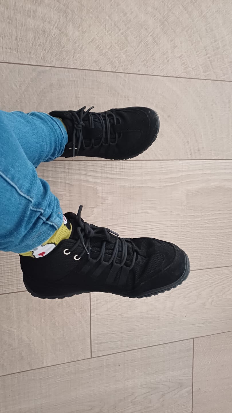 Customer photo review of Brave IV - Zapatos Barefoot