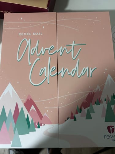 Customer photo review of 2024 Advent Calendar