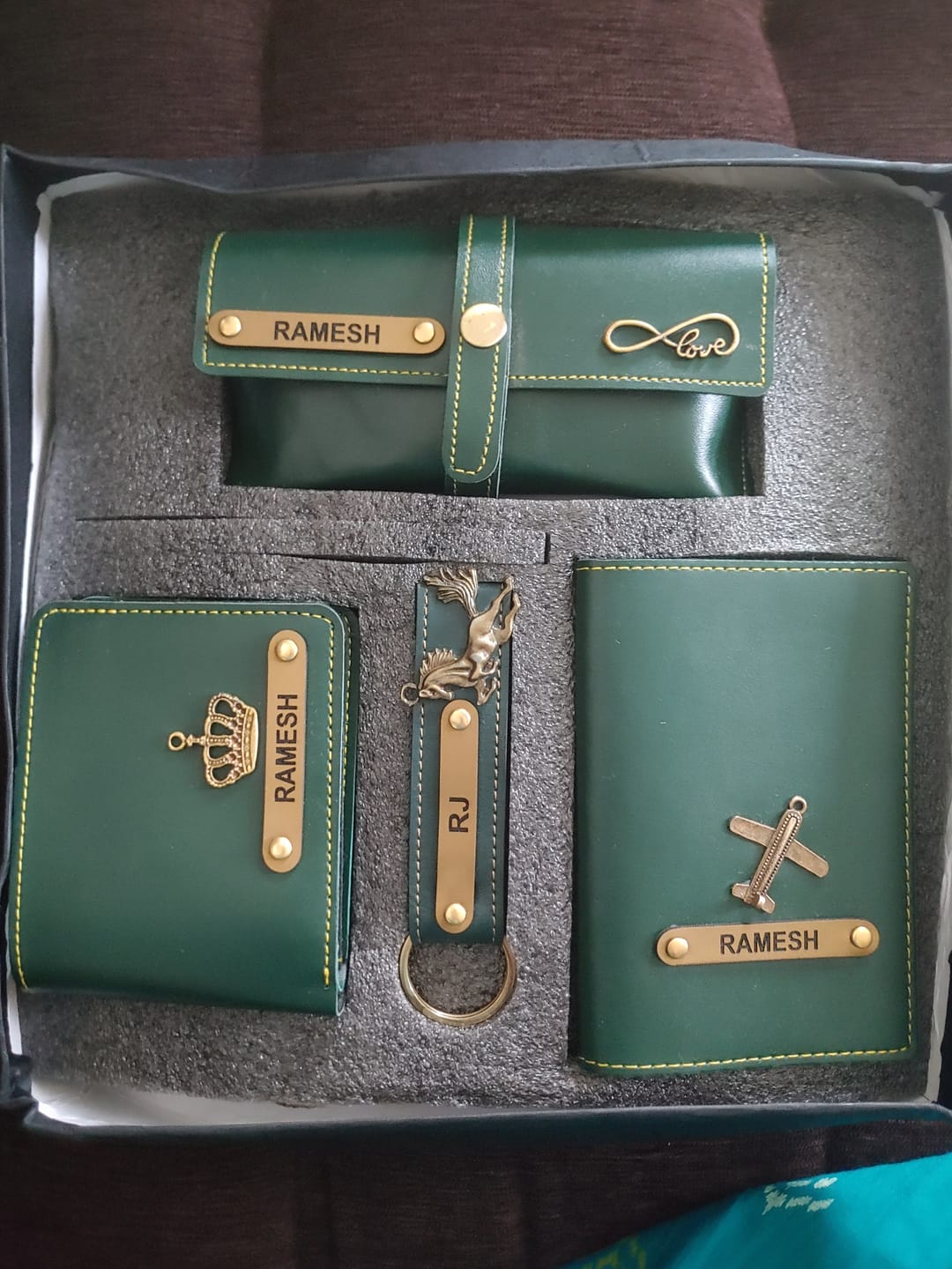 Customer photo review of Deluxe Men's Combo (4Pc's)