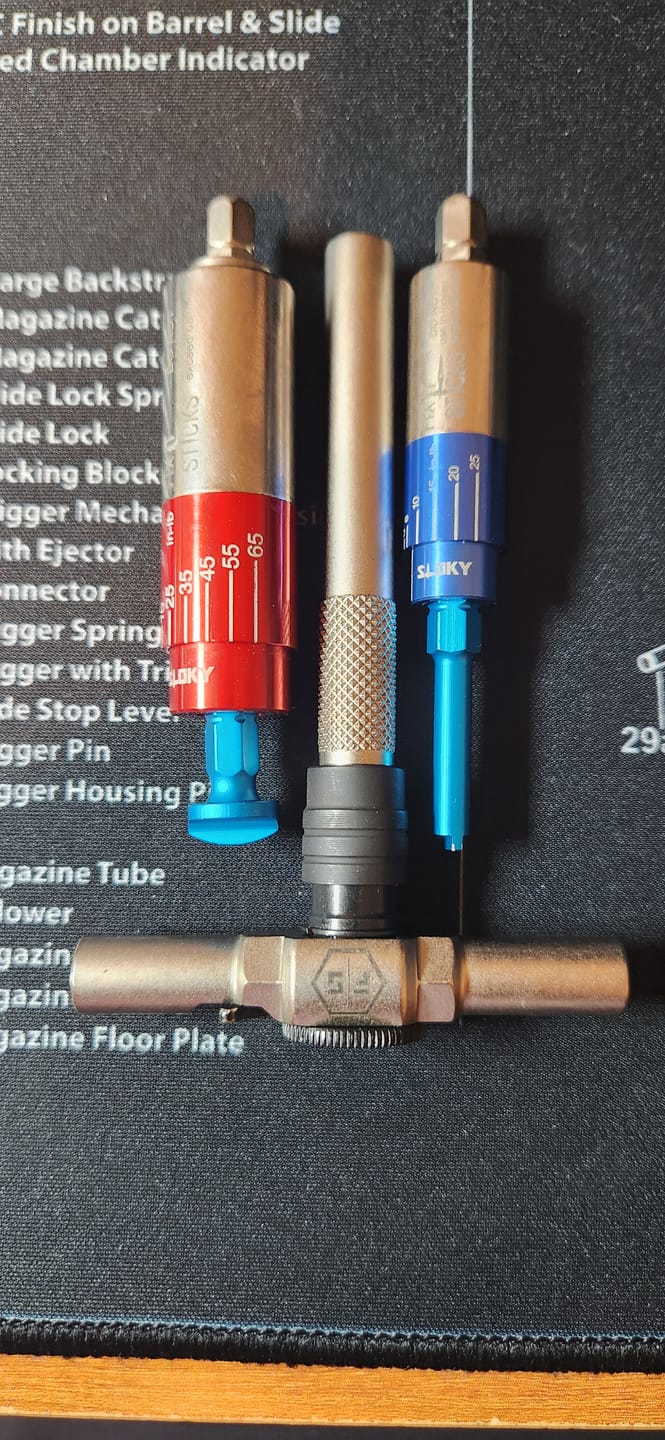 Customer photo review of Coin Slot Battery Cap Tool
