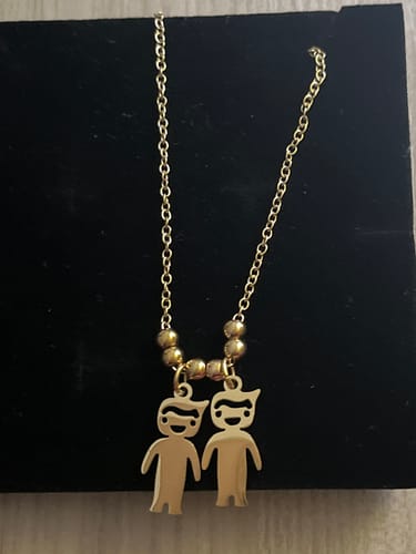 Customer photo review of Ogrlica: Family Bond