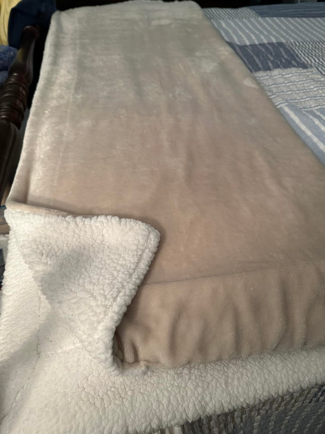 Customer photo review of CloudCozy Ultra Blød Sherpa Tæppe