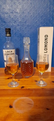 Customer photo review of Loch Lomond Original Engraved Personalised Whisky Bottle