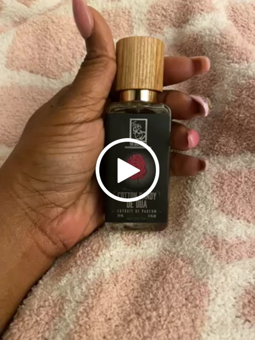 Customer video review of Cotton Candy de Dua