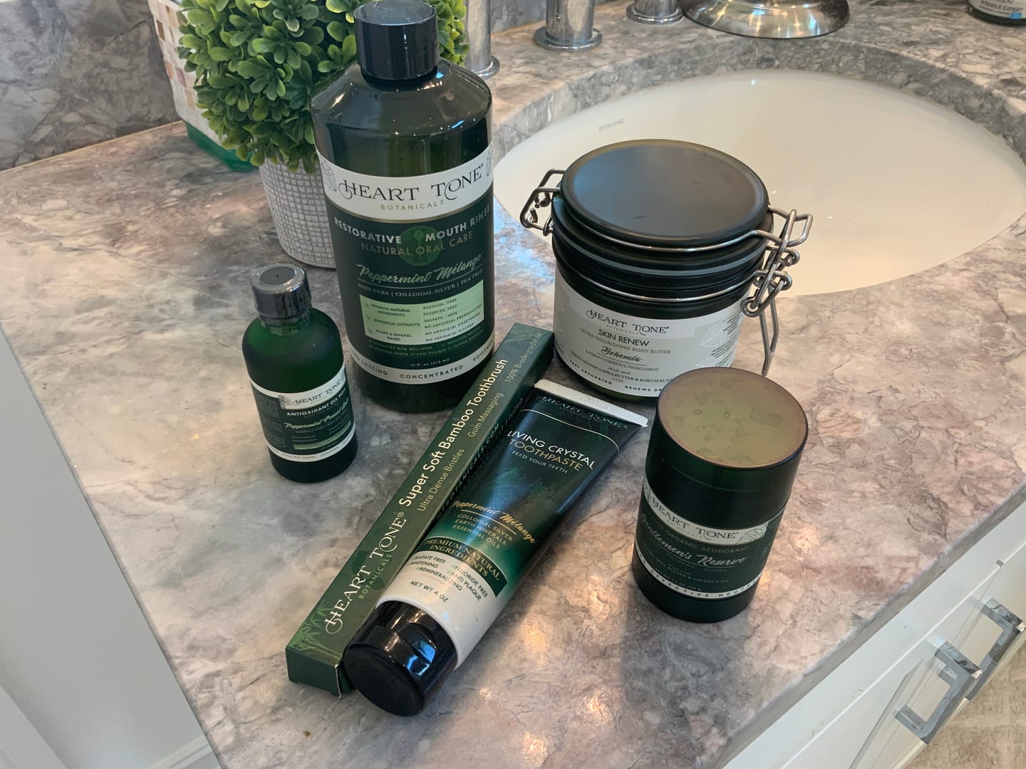 Customer photo review of Grove Island Bioactive Deodorant