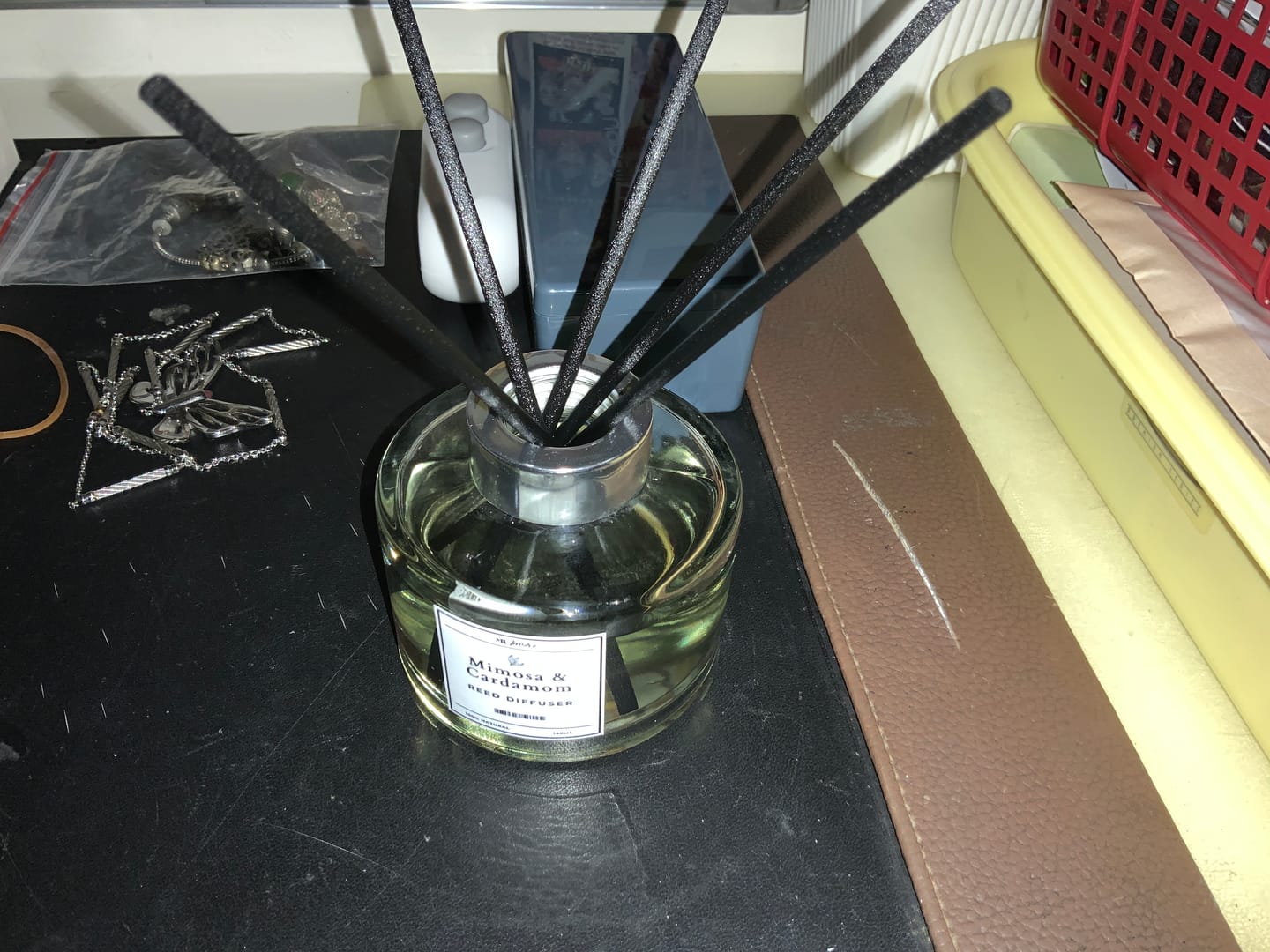 Customer photo review of Mi Amore PREMIUM REED DIFFUSER 150ML