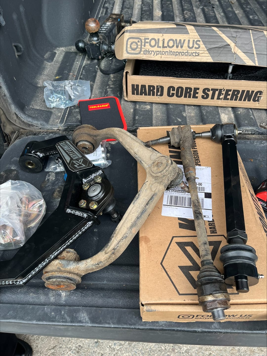 Customer photo review of 2011-2025 Duramax Death Grip Tie Rods (KRTR11)