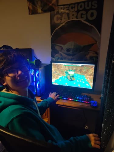 Customer photo review of Mini Nemesis Black Gaming PC Bundle - Intel Core i5 3rd 16GB AMD RX 550 4GB AS-MS107