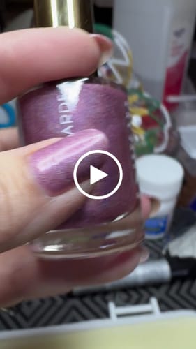 Customer video review of Longwear Nail Polish - Bejeweled