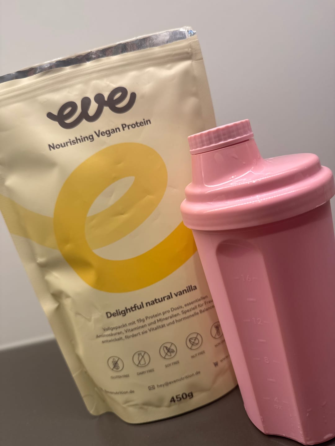 Customer photo review of Nourishing Vanilla Protein (vegan)