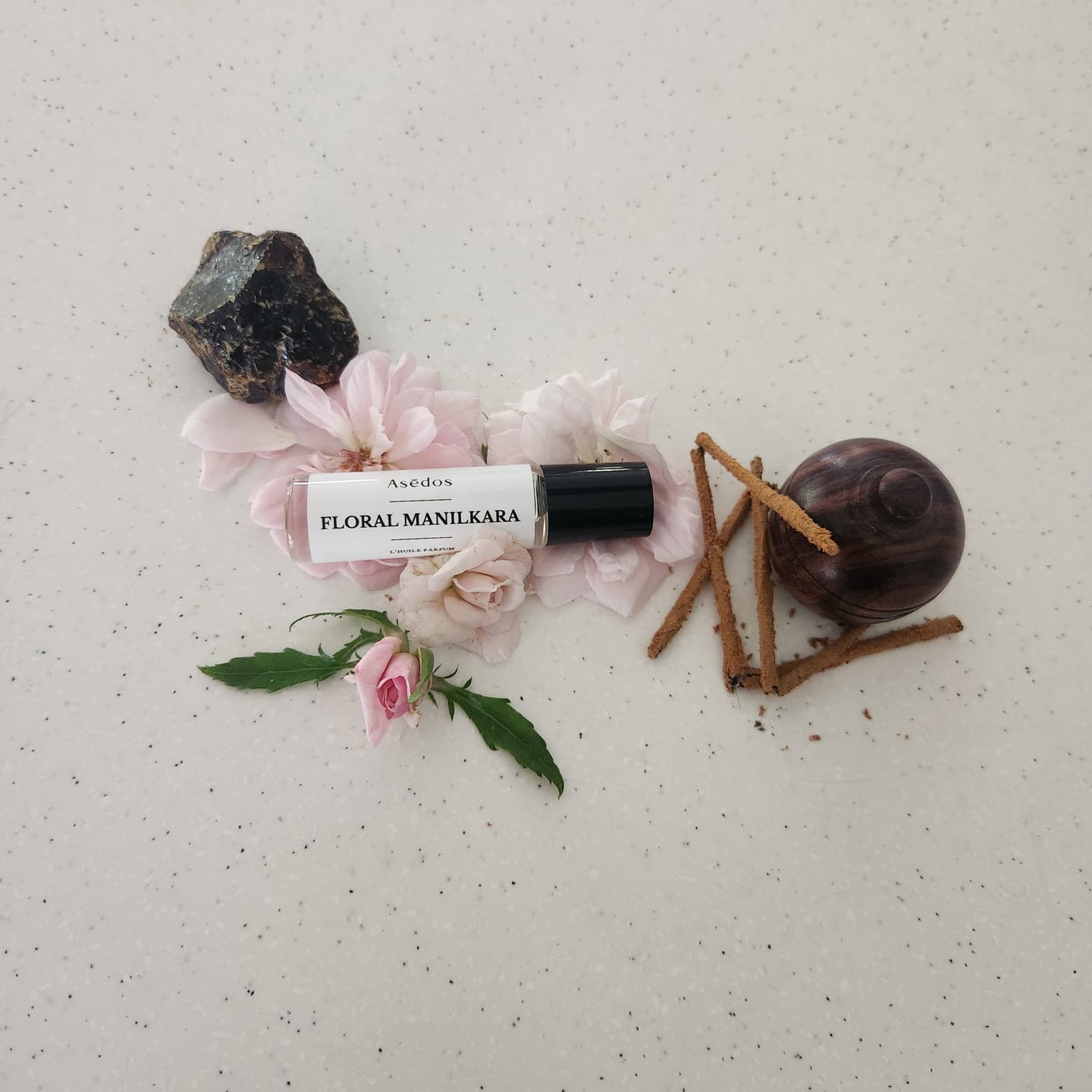 Customer photo review of FLORAL MANILKARA PERFUME OIL