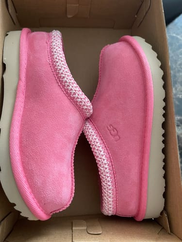 Customer photo review of Tasman Slippers