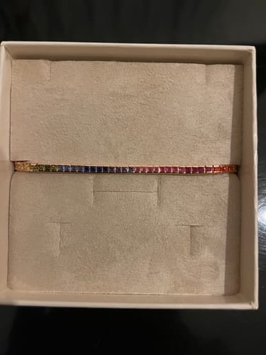 Customer photo review of Bracciale Tennis Zirconi Rainbow Taglio Carrè 2 mm