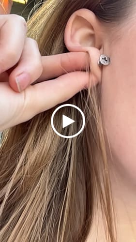 Customer video review of Screw Techwear Earring