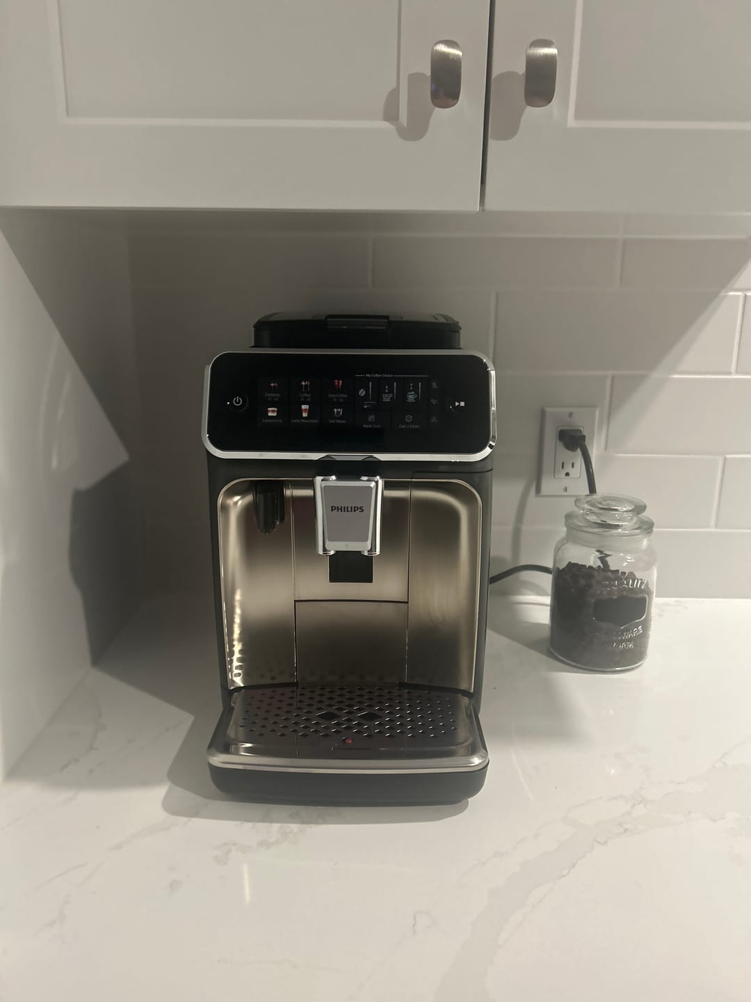 Customer photo review of Philips - Series 3300 LatteGo (SilentBrew)