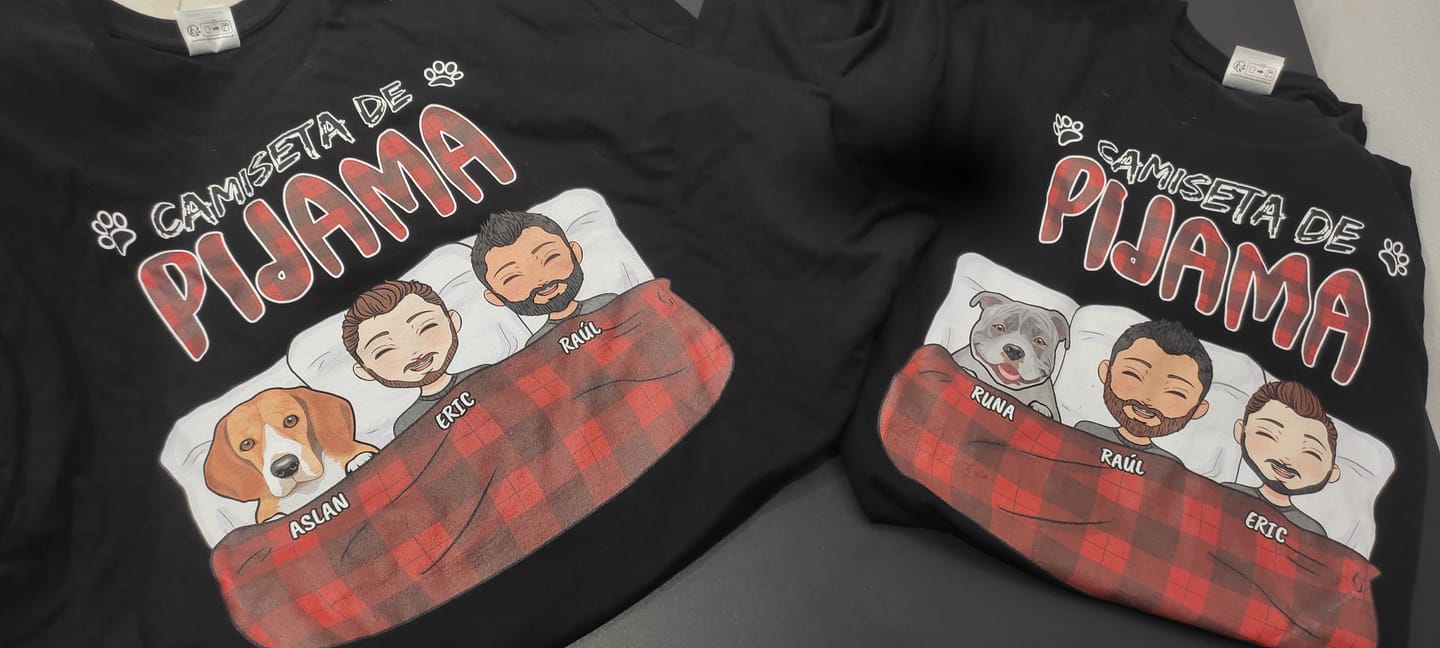 Customer photo review of Nuestra camiseta de pijama - Camiseta personalizada