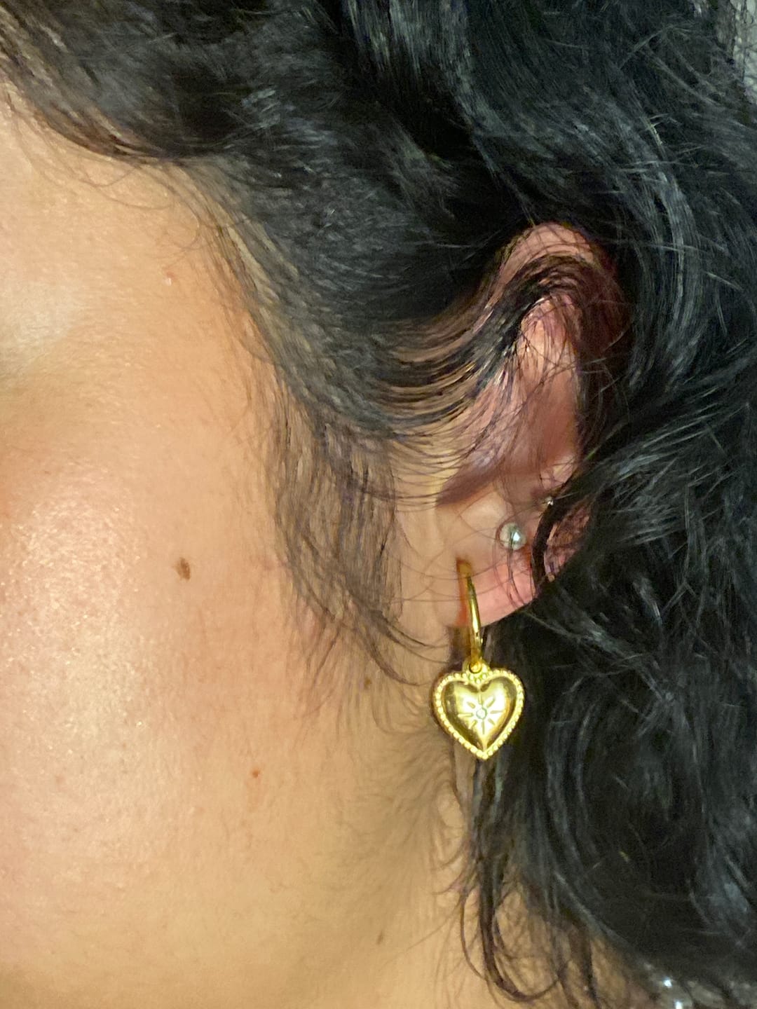 Customer photo review of Aretes Little Heart