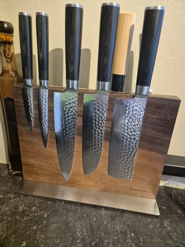 Customer photo review of "Ronin" Collection - Japanese VG10 Hammered Damascus Steel Knife Set