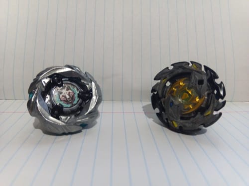 Customer photo review of Takara tomy Beyblade X UX-08 Silver Wolf 3-80FB Starter