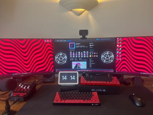 Customer photo review of Pewdiepie Keyboard + Mouse Combo
