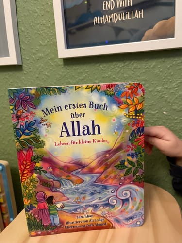 Customer photo review of Mein erstes Buch über Allah  (Altersempfehlung: ab 3 Jahre)