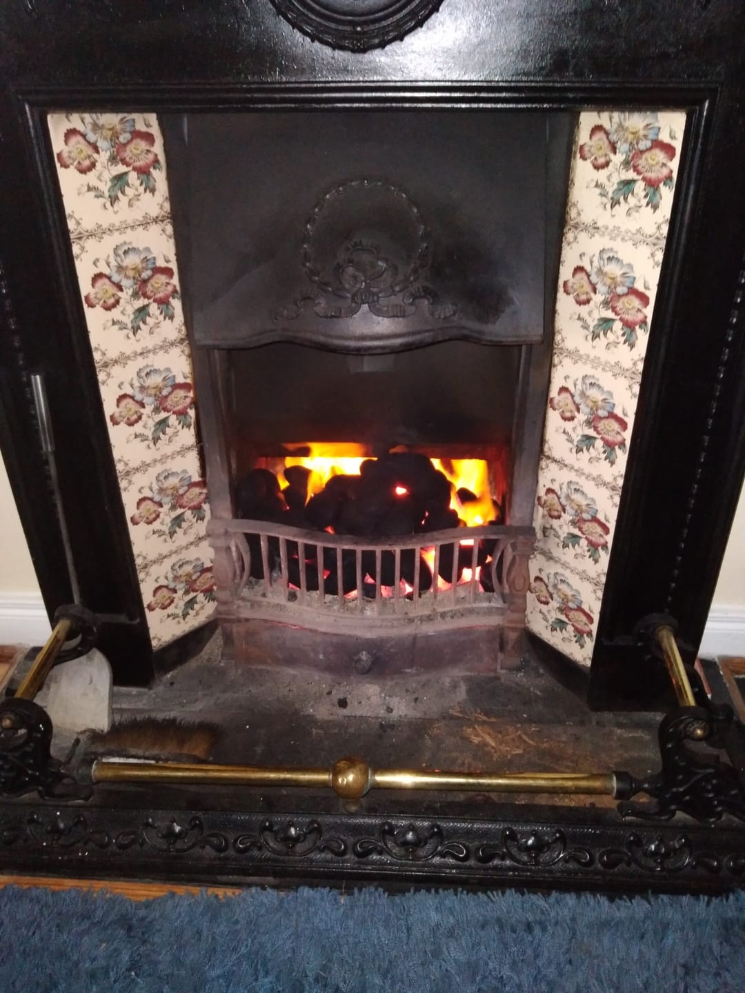 Customer photo review of Glo Therm Smokeless Coal (1 Tonne) 50 x 20kg Bags