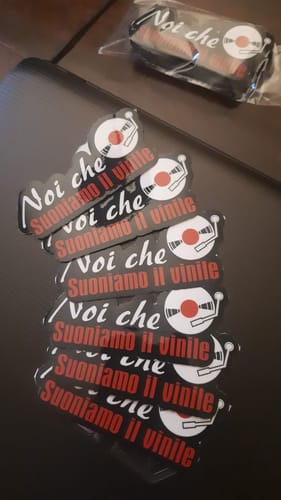 Customer photo review of Sticker Vinile Classico