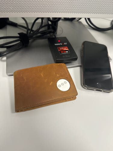 Customer photo review of Sleek Genuine Leather AirTag Wallet