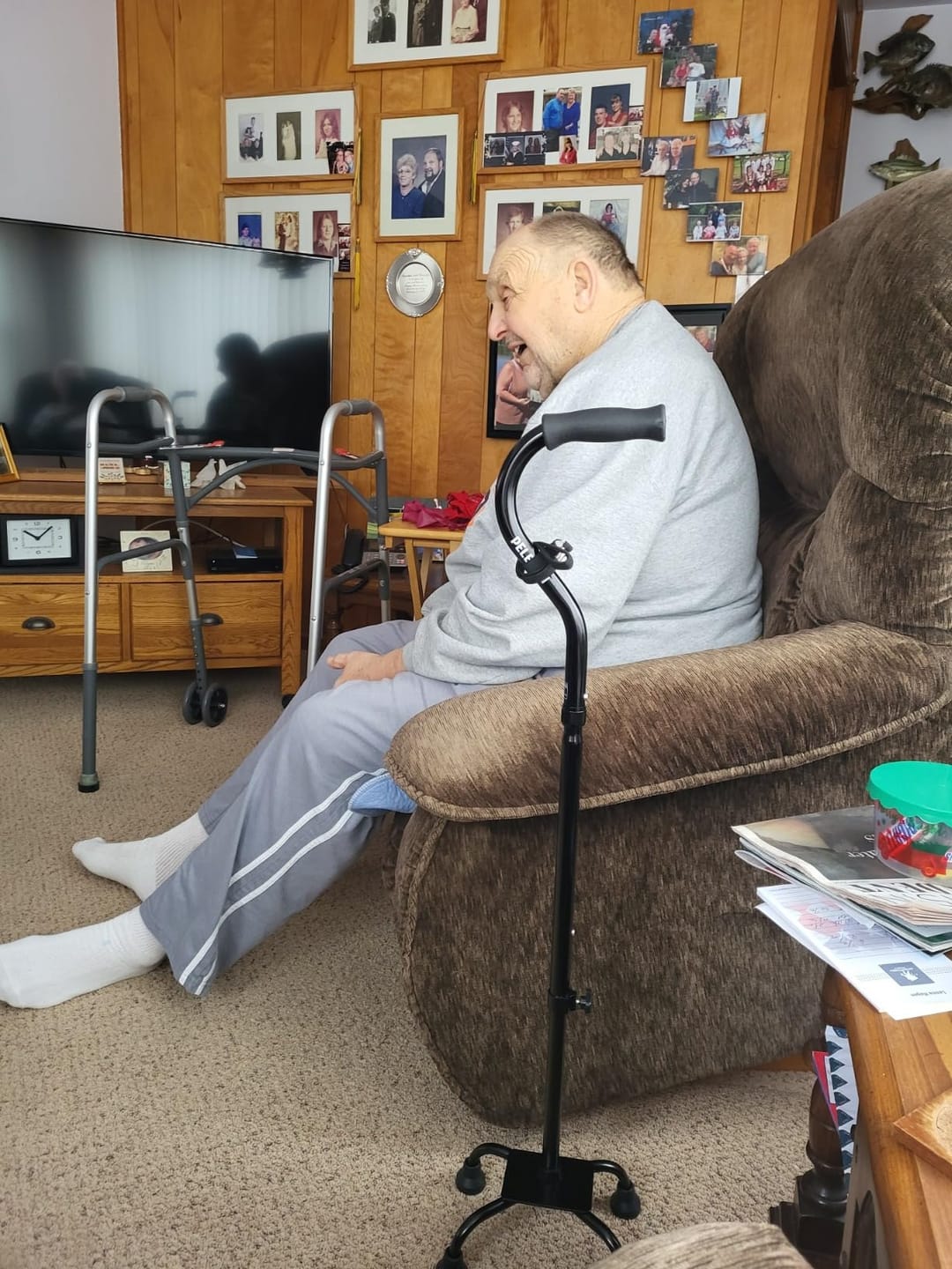 Customer photo review of Quad Cane (300 lb)