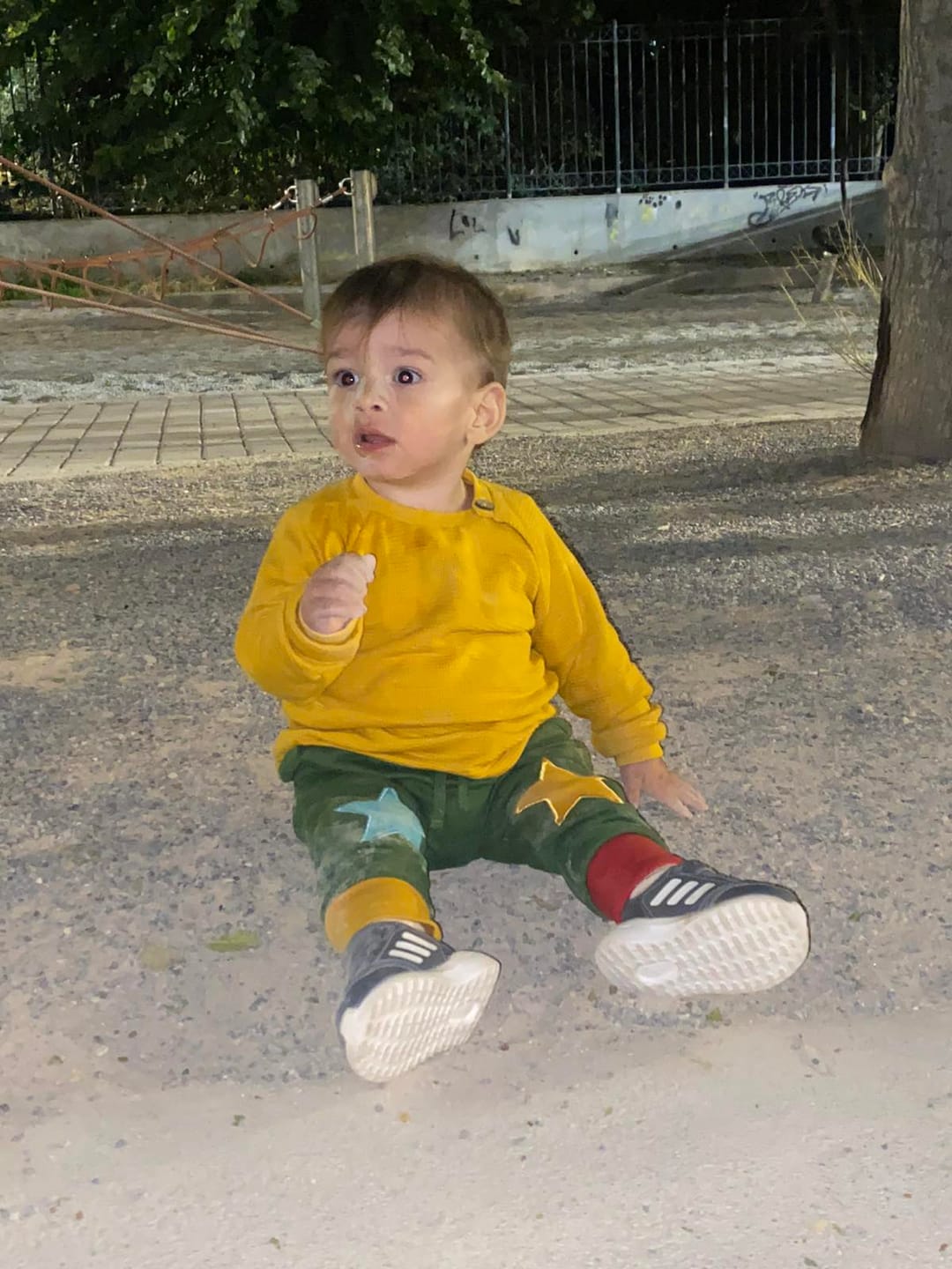 Customer photo review of Gold Waffle Long Sleeve Button Raglan T-Shirt