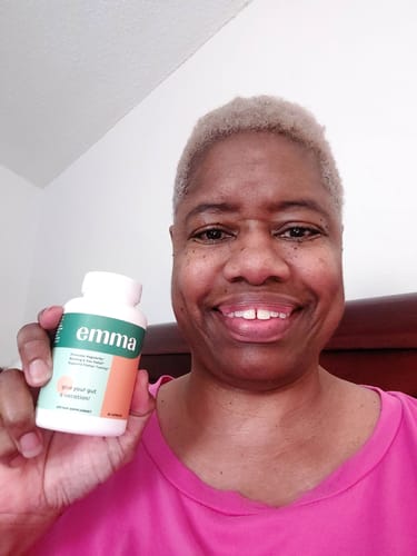 Customer photo review of Emma