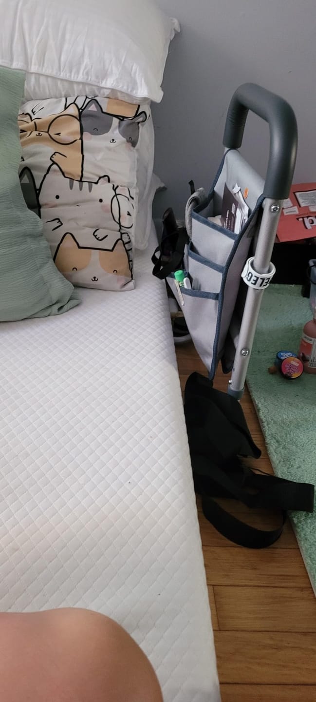 Customer photo review of Bed Rails for Elderly Adults Safety