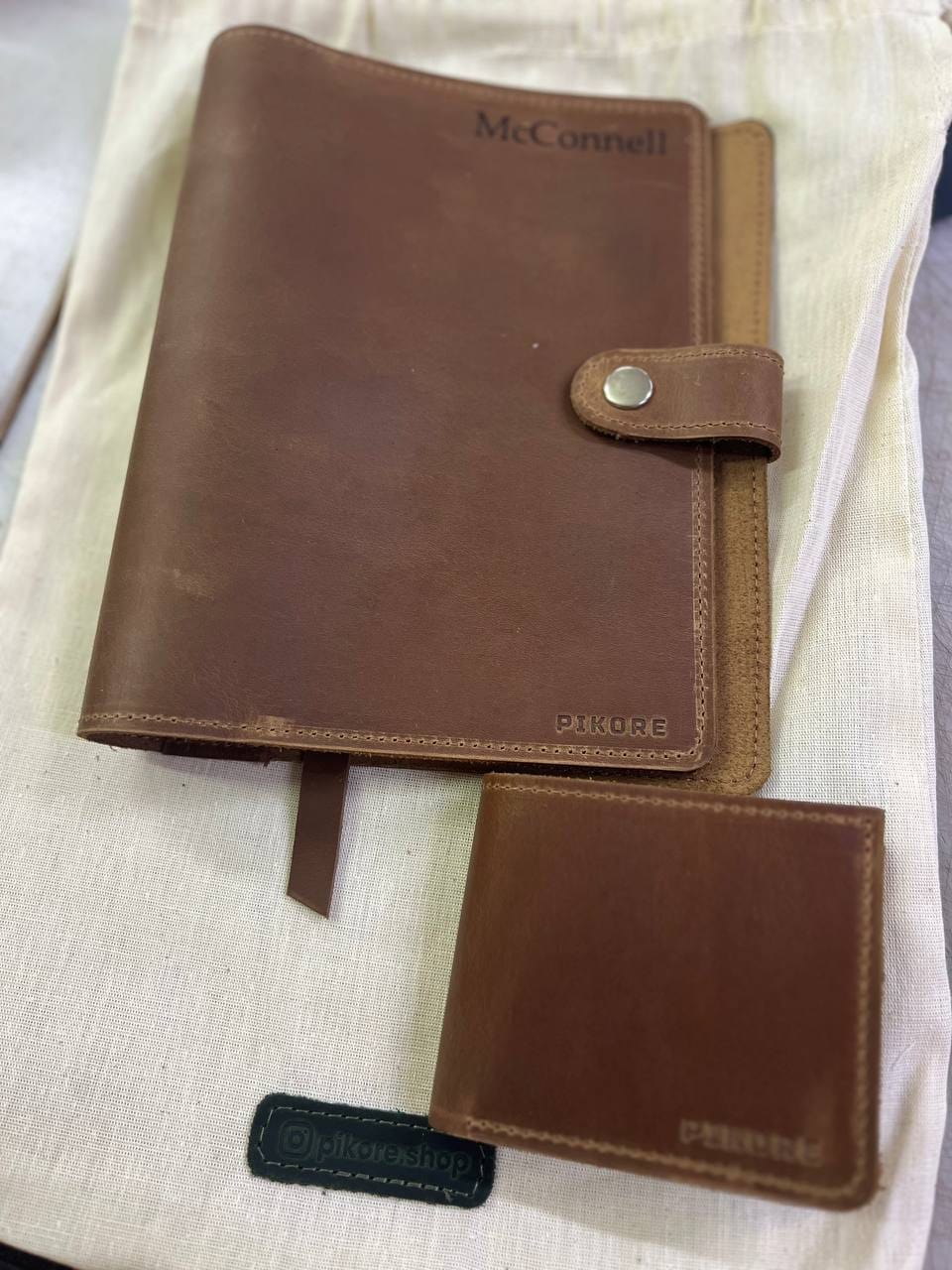 Customer photo review of Binder Cover Notique