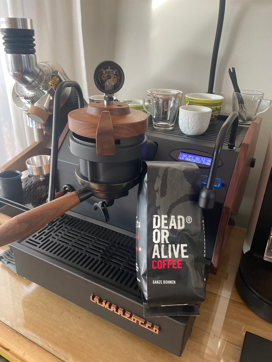 Customer photo review of DEAD OR ALIVE COFFEE ORIGINAL 500g Kaffeebohnen