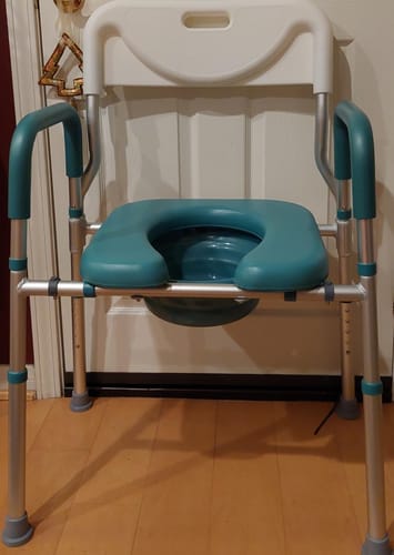 Customer photo review of Raised Toilet Seat (400lb)