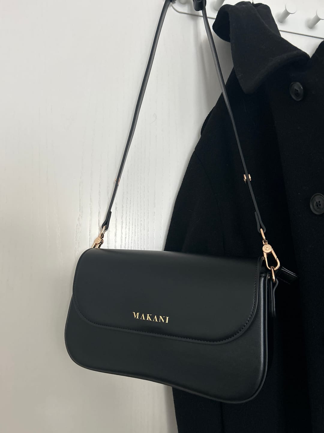Customer photo review of CHLOIE - BLACK