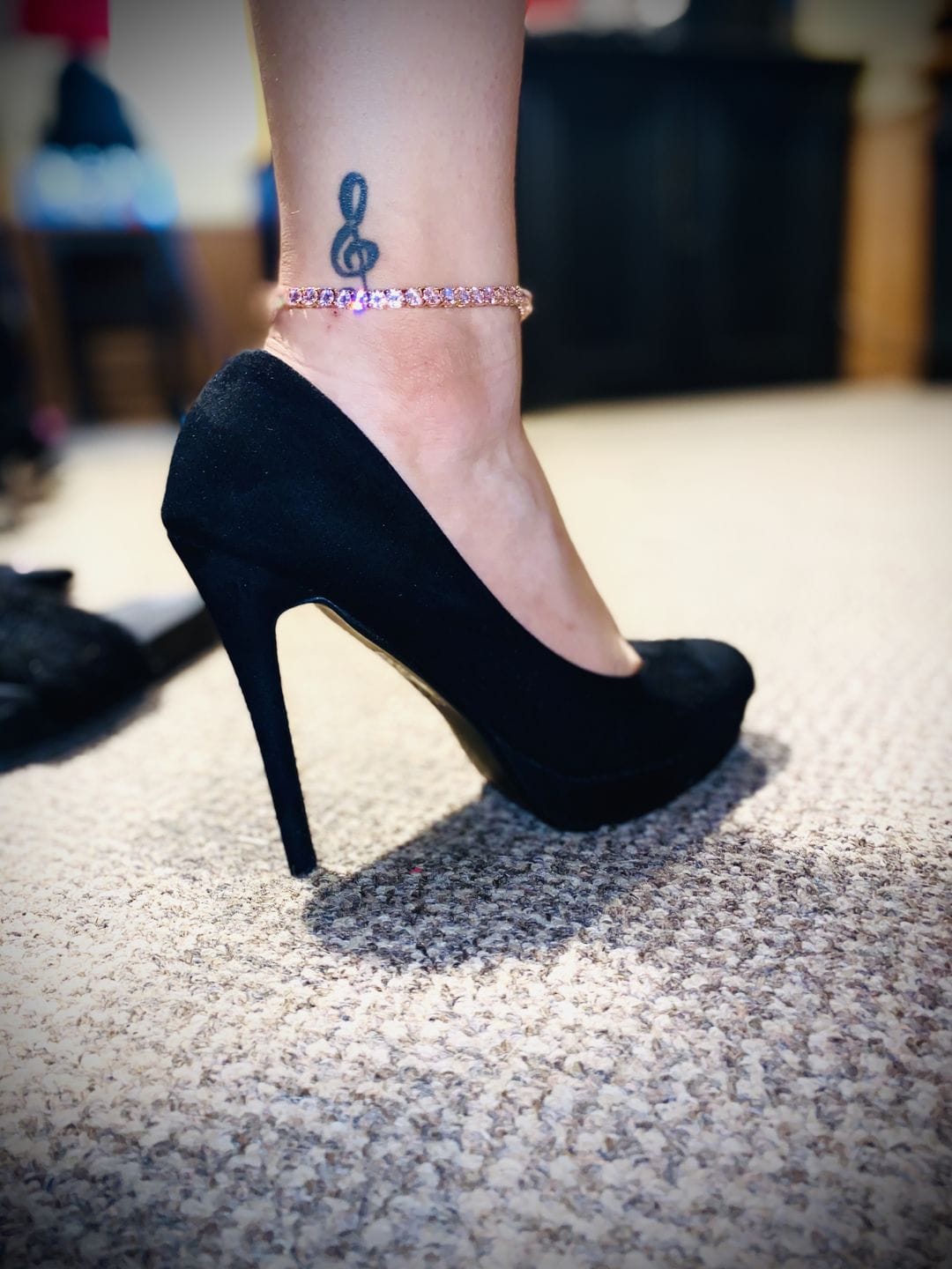 Customer photo review of LUX TENNIS ANKLET(Ready to Ship)