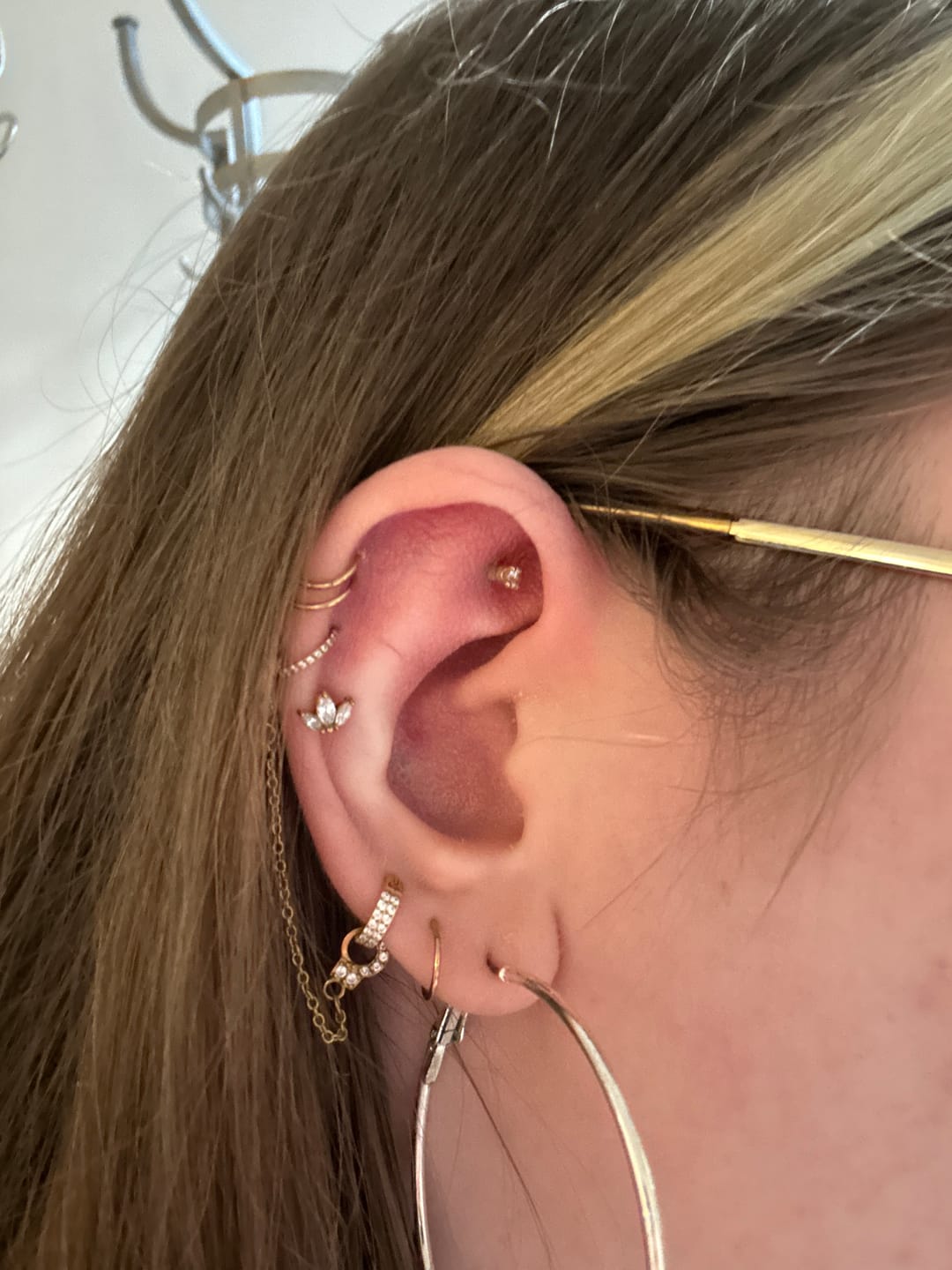 Customer photo review of Cataleya Piercing | 18K vergoldet