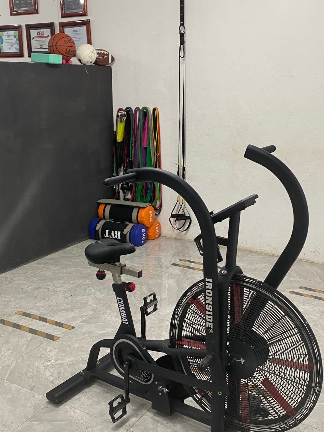 Customer photo review of Air Bike Combat IRONSIDE ECHO