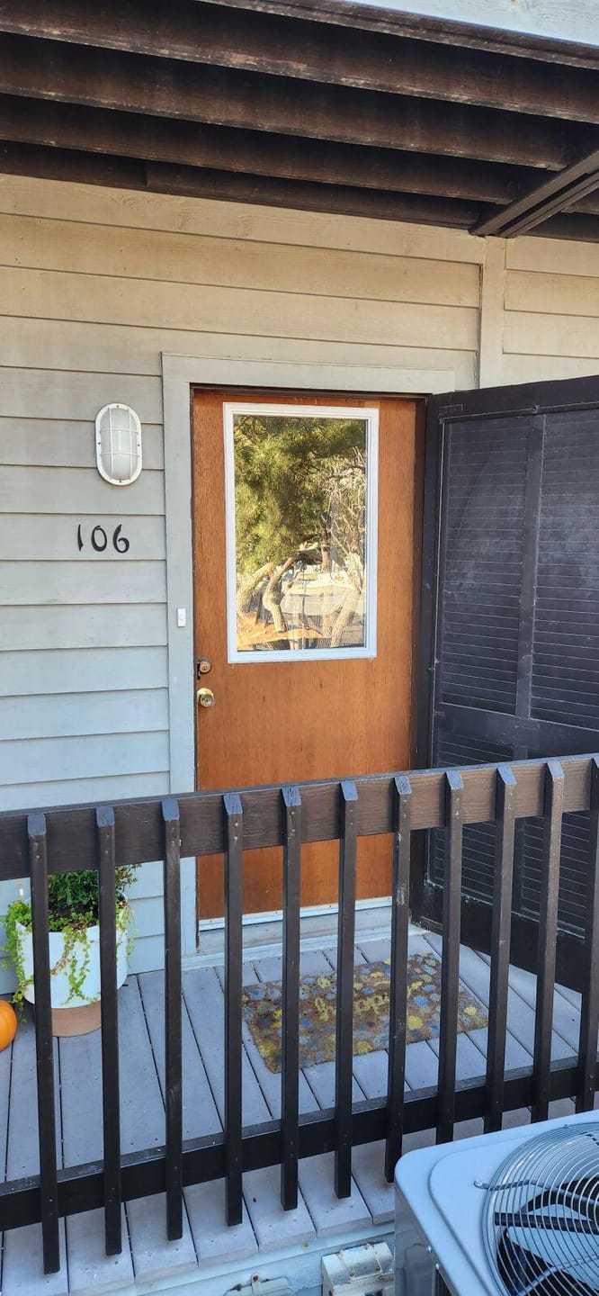 Customer photo review of Clear 1 Lite Glass and Frame Kit (Half Lite)