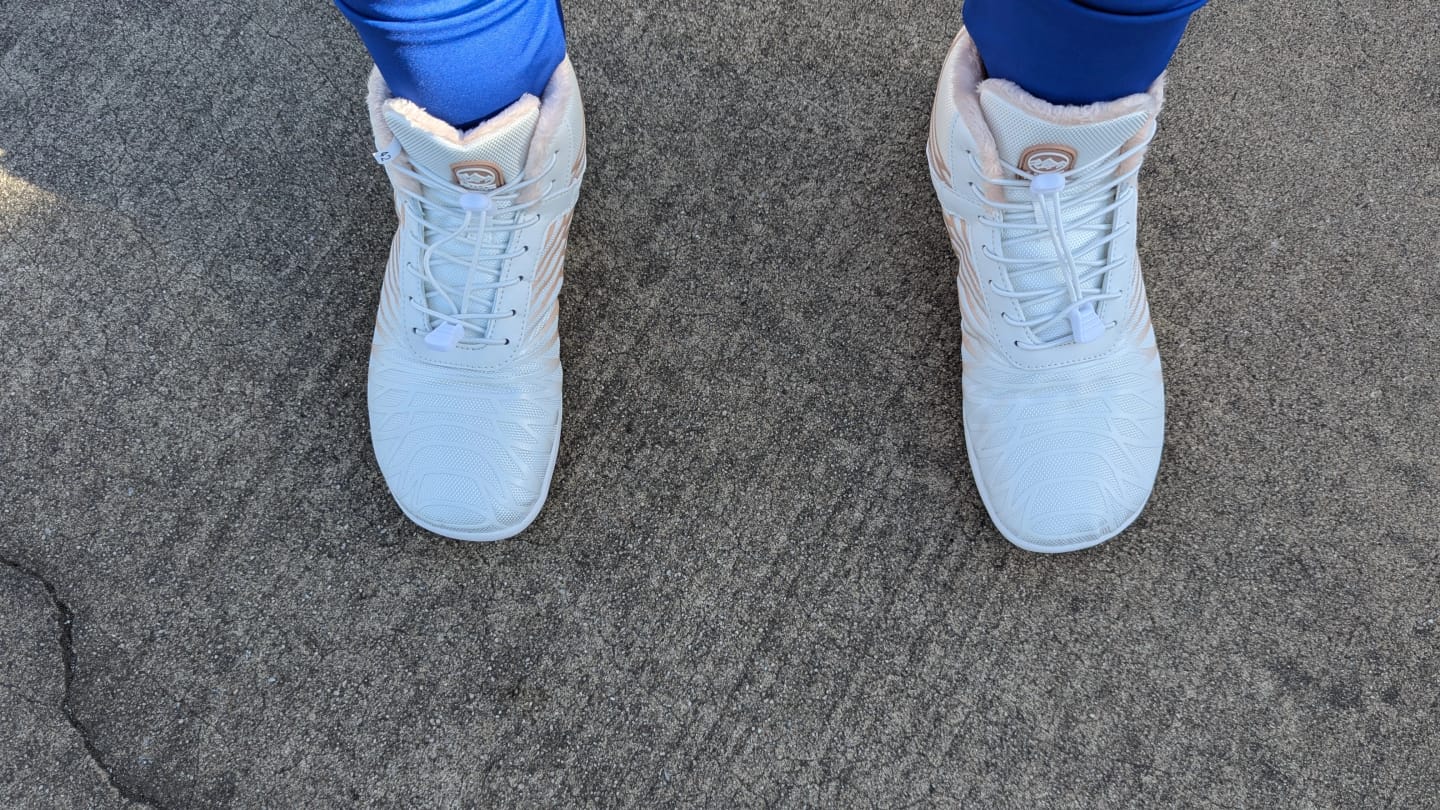Customer photo review of Lorax Winter – Ergonomic & Supportive Winter Barefoot Shoes