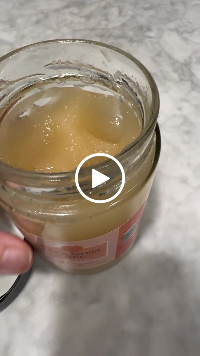 Customer video review of Sea Moss Gel with Peach (540gm)