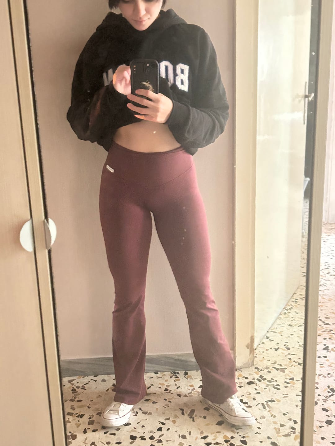 Customer photo review of Leggings a zampa di elefante Merlot