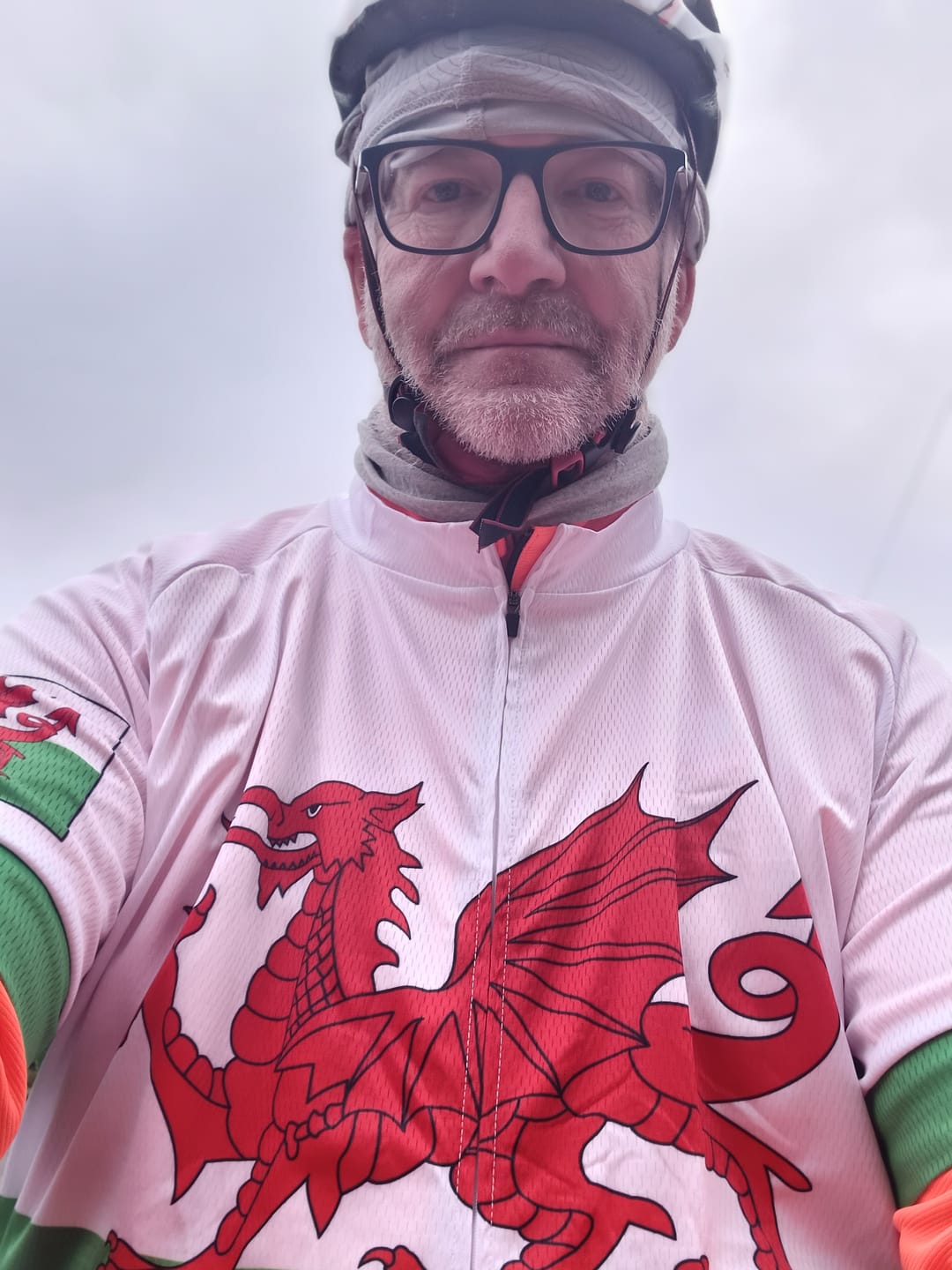 Customer photo review of Wales Flag Cycling Jersey (Green, White & Red)